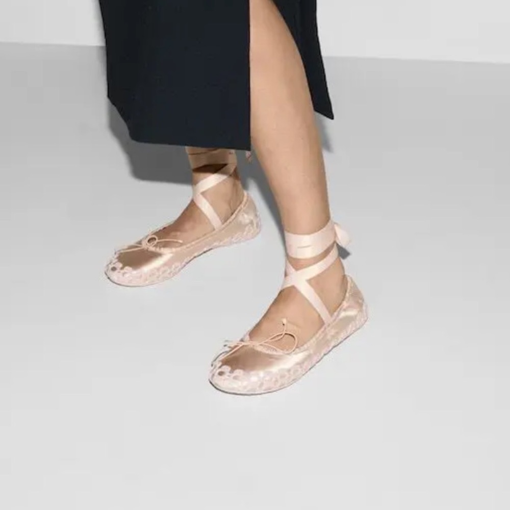 New Gucci Light Pink Ribbon Ballet Flats GG logo - Picture 4 of 15